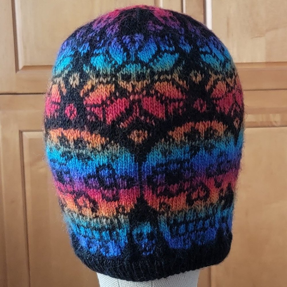 Hand Crafted Hand Knit Sugar Skull 💀 Slouchy Beanie Hat - Rainbow Colors - Picture 3 of 5